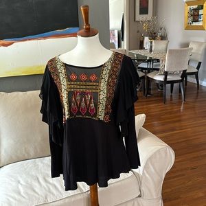 Free People top. Gently worn in excellent condition